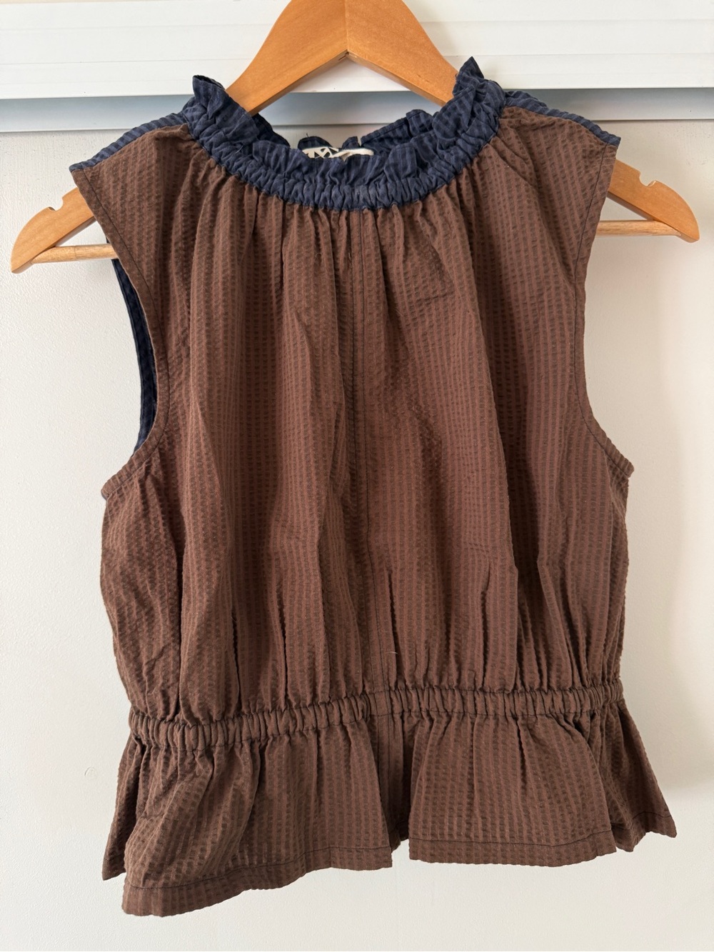 Kas Maria Sleeveless Brown Textured Peplum Top with Navy Trim